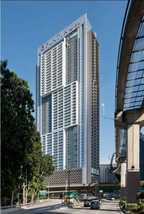 The Platinum Klcc By Crystal Kuala Lumpur Exterior foto
